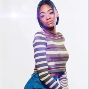 Meet your Posher, Lynna